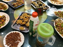 -覃记海鲜美食餐厅