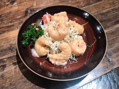 -鸟鸣门屋台料理(金帝银泰店)
