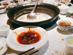 竹笙王猪肚鸡-顺德公广东猪肚鸡·煲仔饭(白石洲店)