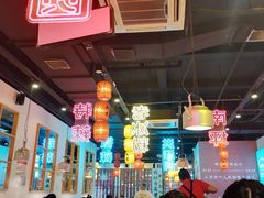 -鸿姐老火锅(疁城新天地店)