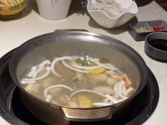 -喃喃椰·糟粕醋·椰子鸡火锅(七堡花园店)