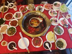 -山城年华老火锅(玉林店)