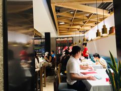 大堂-胡大饭馆 24h(簋街总店)