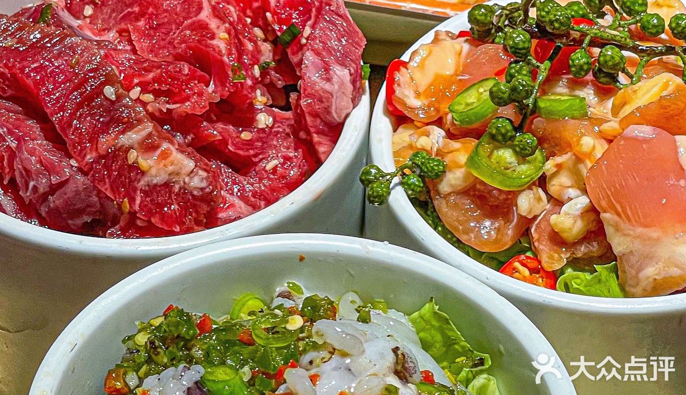 本地人排队吃的首家川派烤肉🆘肥肠芝士条香
