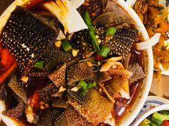 -炉小二铜锅牛蛙•川湘菜(三里屯店)