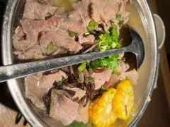 -肖四女乐山跷脚牛肉(世博源店)