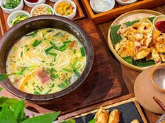 -良米山·云南野生菌过桥米线(上海首店)