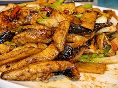 -年辉渔村·非遗传承餐厅(新丰江店)