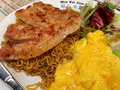猪扒滑蛋印尼捞面-旺记冰室(九龙中心大厦店)