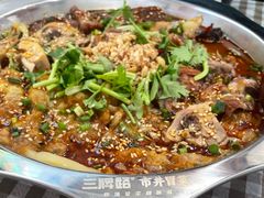 -湖南师大-三牌路鲜货冒菜