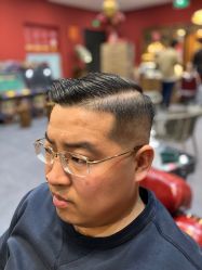 -贝勒爷专业男发