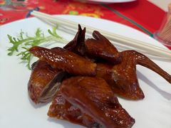 古法烧乳鸽-惠食佳(滨江大公馆店)