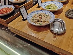 -广州万富希尔顿酒店·感趣自助餐厅·金秋蟹宴生蚝海鲜刺身