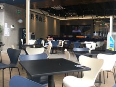 大堂-野萃山·潮汕厚果汁(十亩地店)