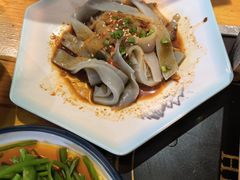 -民食香·腊排骨野生菌美食(木府店)