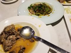 狮子头-钟菜·粤菜点心·宴请(海上世界·汇港二期店)