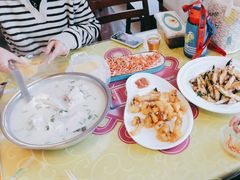 -雪湖煜辰鱼头老店(雪野湖店)
