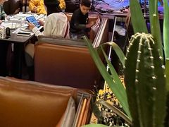 -洛缦音乐餐厅(工业展览馆万象城店)