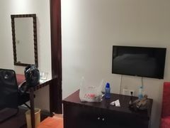 -汉庭(上海虹桥机场新店)