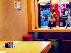 -刀小蛮半只鸡过桥米线(家乐福四元桥店)