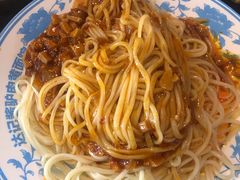 大盘黄面-敦煌达记酱驴肉黄面馆