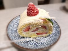 酸奶油草莓蛋糕卷-好利来(永定路店)
