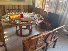 -七步香云南山里菜(昆明老街店)
