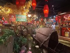 -老滇山寨•云南特色菜•地方菜•民族风情歌舞表演(金碧店)