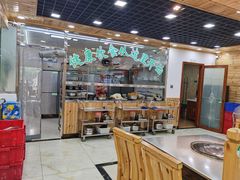 -屯老二农家铁锅炖·行业领军者(梅江店)