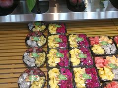 自助取餐区-鲜力达果品批发直销(无锡保利香槟店)