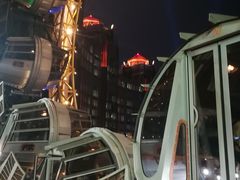 -影汇之星8字形摩天轮