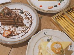 -懒鱼时光馆(沙坪坝店)
