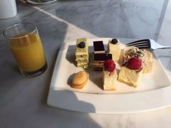 -青岛海尔洲际酒店