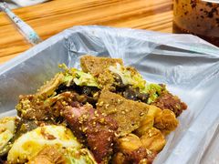 -二钢串叔麻辣烫(华龙大厦店)