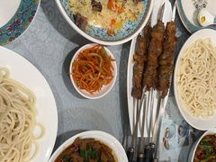 -汗腾格里·风味餐厅(新疆驻京办店)