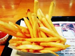 -The Habit Burger Grill 哈比特汉堡(复兴soho店)