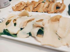 -三头牛·潮汕牛肉生蚝火锅 (夏湾店)