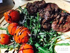 -HIHE Bistro·Oyster Bar(华熙live店)