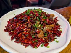 -霸气大叔干锅鸭头·龙虾烧烤·川菜·赛事直播(三里屯店)