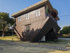 -金山农民画村-枫泾波兰倒置屋