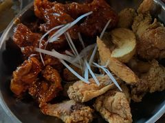 原味炸鸡和酱油鸡双拼-MI WU FACTORY米屋美食工厂餐厅(绿地店)