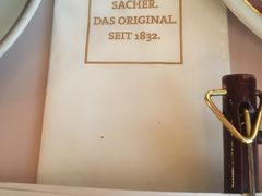 -Cafe Sacher(WIEN)