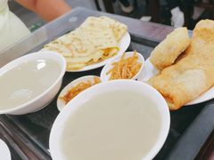 -聚德华天护国寺小吃(甜水园店)