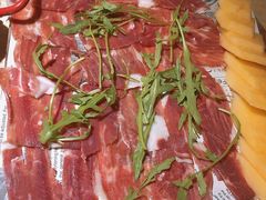 -囧吉香生蚝牛排馆(湖北路店)