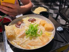 -8锅臭臭锅·正宗台湾小火锅(中心五路店)