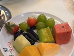 -腾阁自助餐厅(朝林广场店)