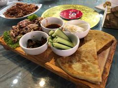 大饼熏肉-祥阁食府妈妈菜