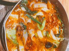 小锅肉酱老豆腐手工粉-小满手工粉(上海月星环球港店)