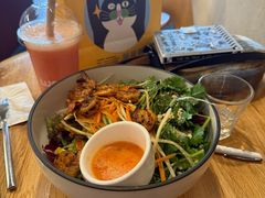 泰式大虾泰碗配辣味青柠汁-Wagas沃歌斯(长宁龙之梦店)