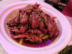 -肥肥虾庄·金牌油焖大虾(首义路店)